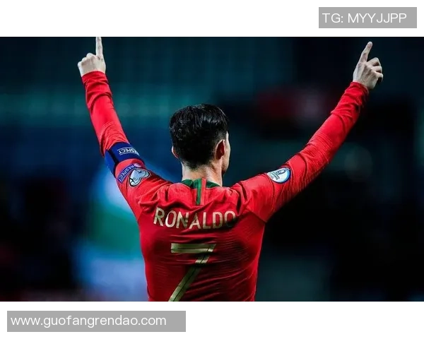 C罗专访(更新中)：听到若塔逝世时我哭了好久，那是十分困难的时间